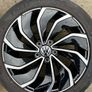 Genuine Volkswagen R-Line Ventura  17" Alloys & Tyres - Like New, Good Year Tyres Image 7