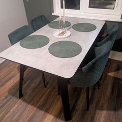 Dinning table