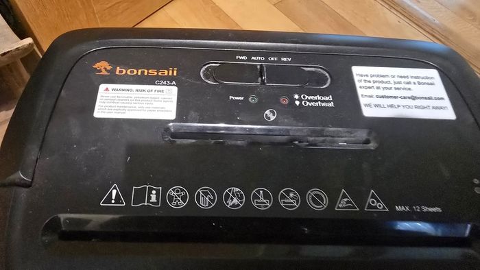 Free Paper shredder for repair or parts