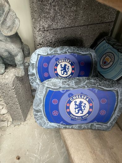garden ornaments