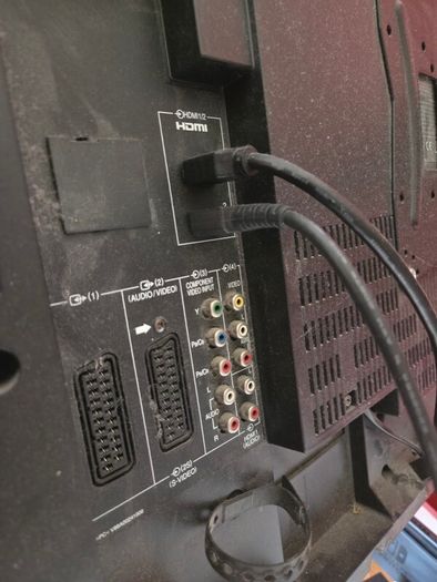 Toshiba TV 38in