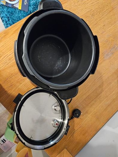 12 in 1 multi cooker crockpot express