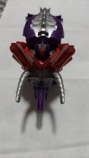 Transformer / toy / dinosaur