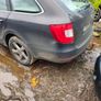 Skoda superb 1.6 2011 Image 3