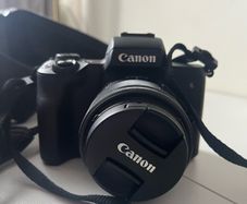 Canon EOS M50 Mark II Bundle Like New