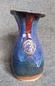 Colm de Ris/ Irish pottery vase