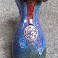 Colm de Ris/ Irish pottery vase