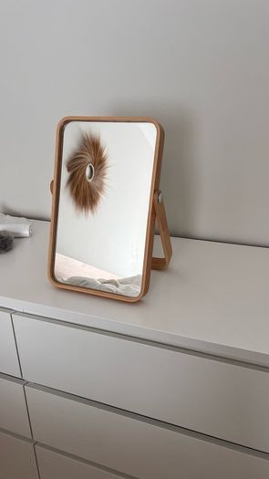 table mirror