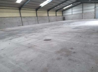 Modern 8,432sq ft Warehouse For Lease
