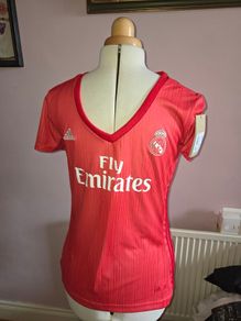 Brand New 2018/19 Real Madrid Women's Jersey - Large size