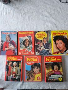 The People's Friend Annuals 1980s X 6. Plus I X My Weekly 1987 Annual.  All Hardback In Good Condition.  See Photos For Same.