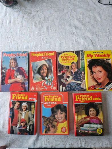 The People's Friend Annuals 1980s X 6. Plus I X My Weekly 1987 Annual.  All Hardback In Good Condition.  See Photos For Same.