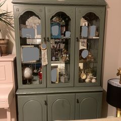 Glass cabinet with Mirror