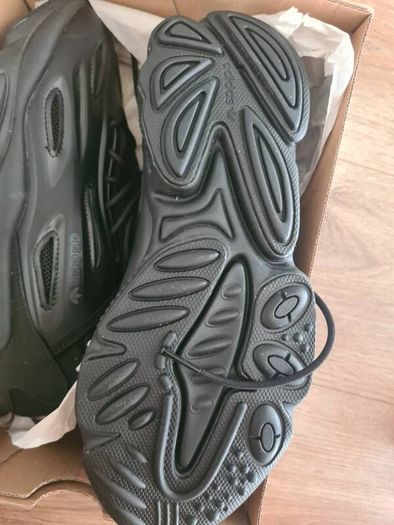 Adidas ozweego celox