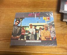 AC/DC - Dirty Deeds Done Dirt cheap (New)