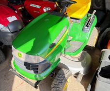 Ride on lawnmower