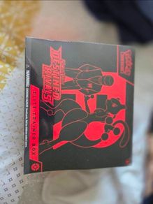 Destined Rivals Elite Trainer Box - Mint