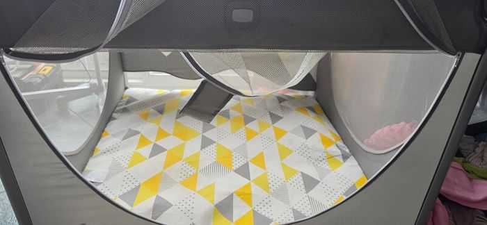 Joie play pen/travel cot