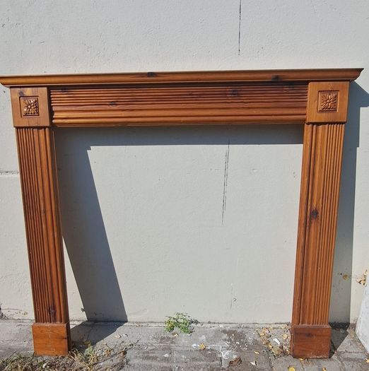 Fireplace surround