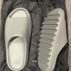 Yeezy Slides YS-01 Cream Brand new