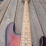 Bass guitar Image 3