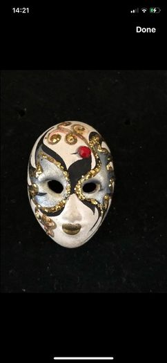 brooch