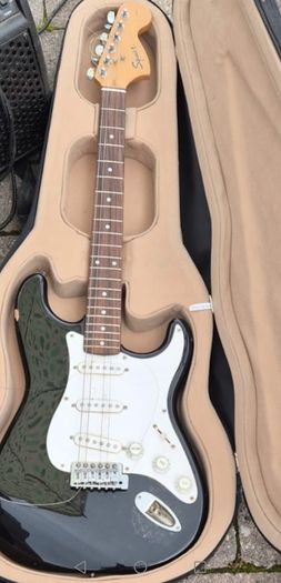 Fender squire strat
