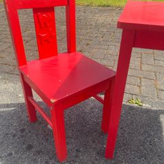 Free kids table and chairs