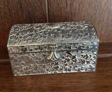 Vintage Silver Tone Small Metal Chest Jewellery Box