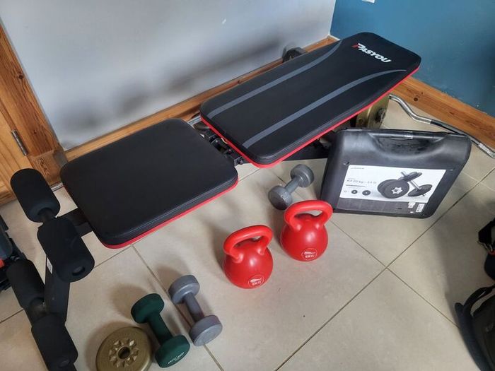 Complete Home Gym Bundle: PASYOU Bench, 20kg Dumbbell Set & Barbell.