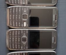 Nokia E52 phones