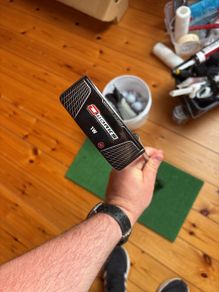 Odyssey O Works - 35inch Right Hand