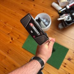 Odyssey O Works - 35inch Right Hand