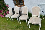 table and chairs