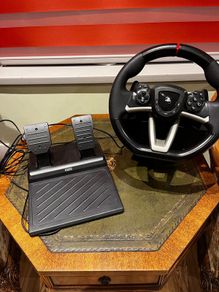 Hori  racing wheel
