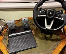 Hori  racing wheel