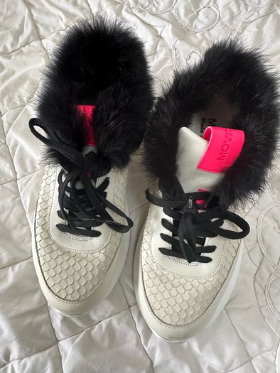 Women sneakers