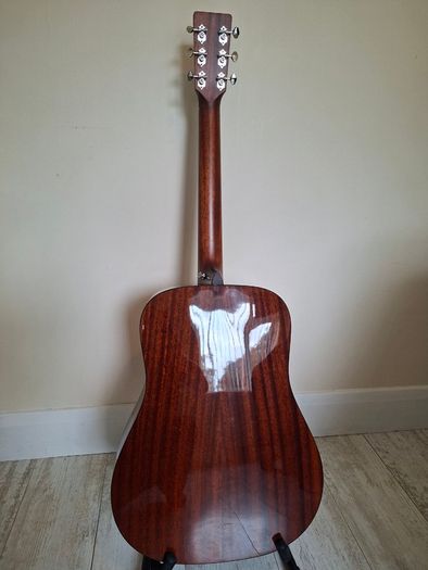 Eastman E1D Deluxe
