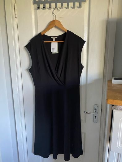 New ladies HM black dress size L