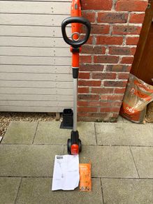 Garden Weed Brush and Footpath Edger