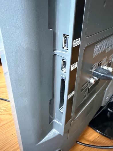 Samsung 28" flatscreen TV