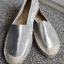 Silver flats size 7.5-8 Image 2