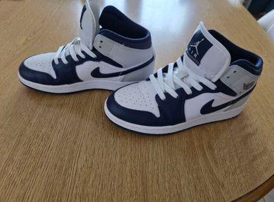 jordan size 4,5