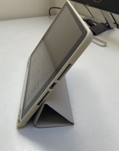 iPad 9th gen 64GB