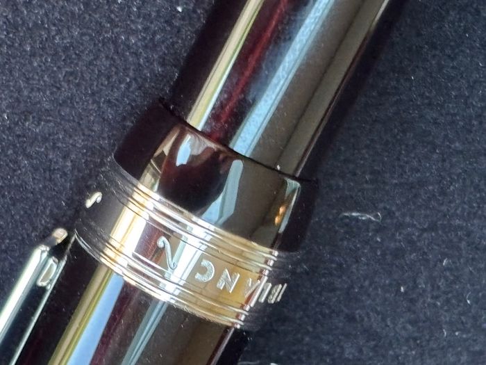 Montblanc  Rollerball Pen Limited  Edition Strauss  New In Box