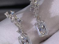 main image for ad Dangly Earrings