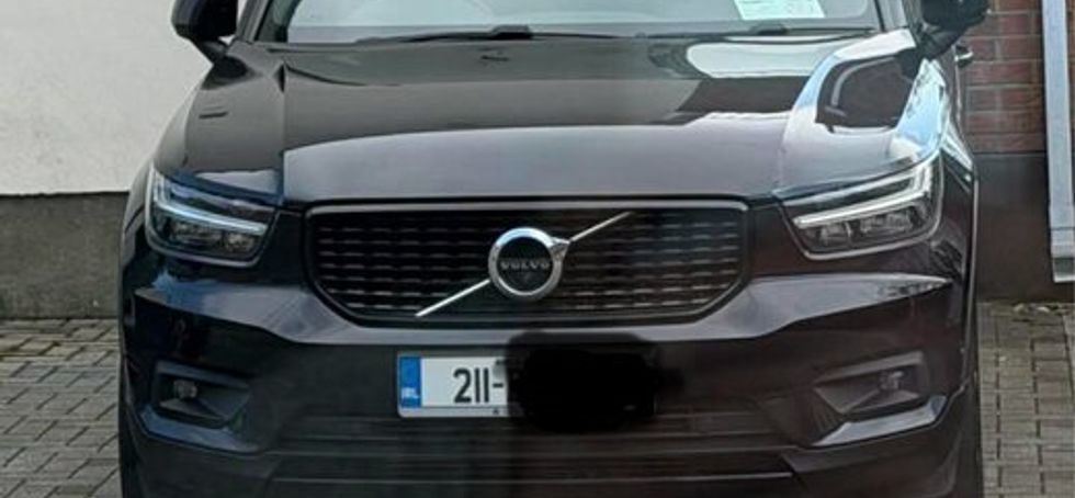 Volvo XC 40 2021 R-Design T4 Recharge | Black