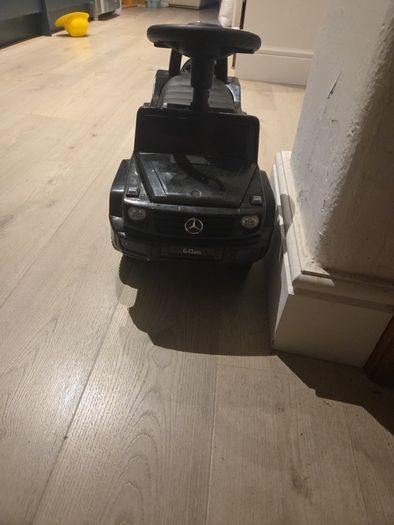 Ride on Car