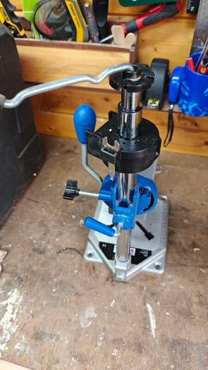 Dremel workstation 220