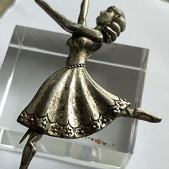 vintage brooch